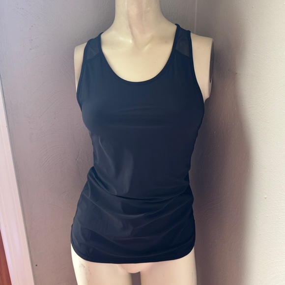 Lululemon racer back black tank top size small - Picture 2 of 10